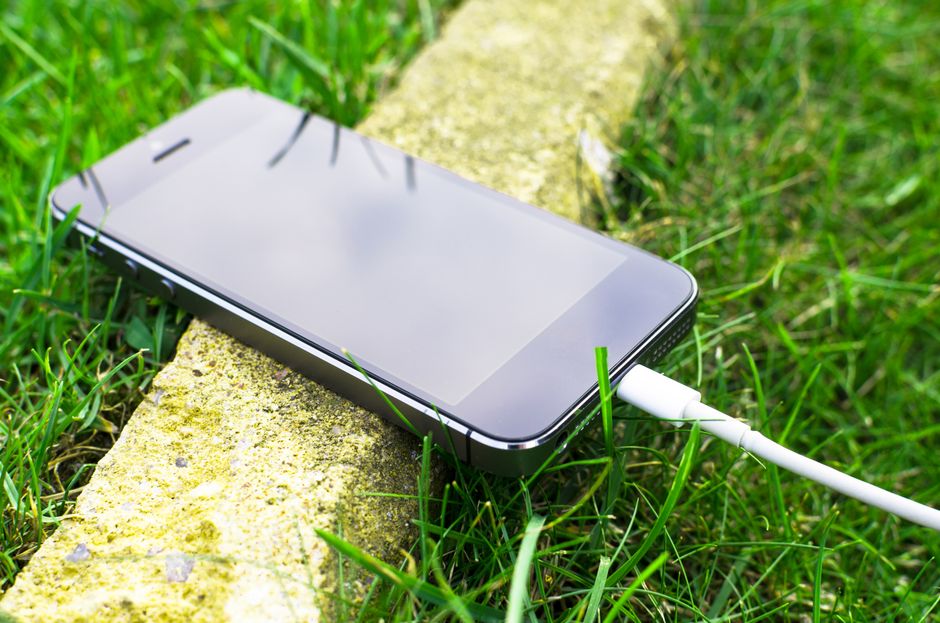 充電の勘違い5選｜スマホ・ノートPC・モバイルバッテリーを長持ちさせる科学的な正解【2026年夏版】